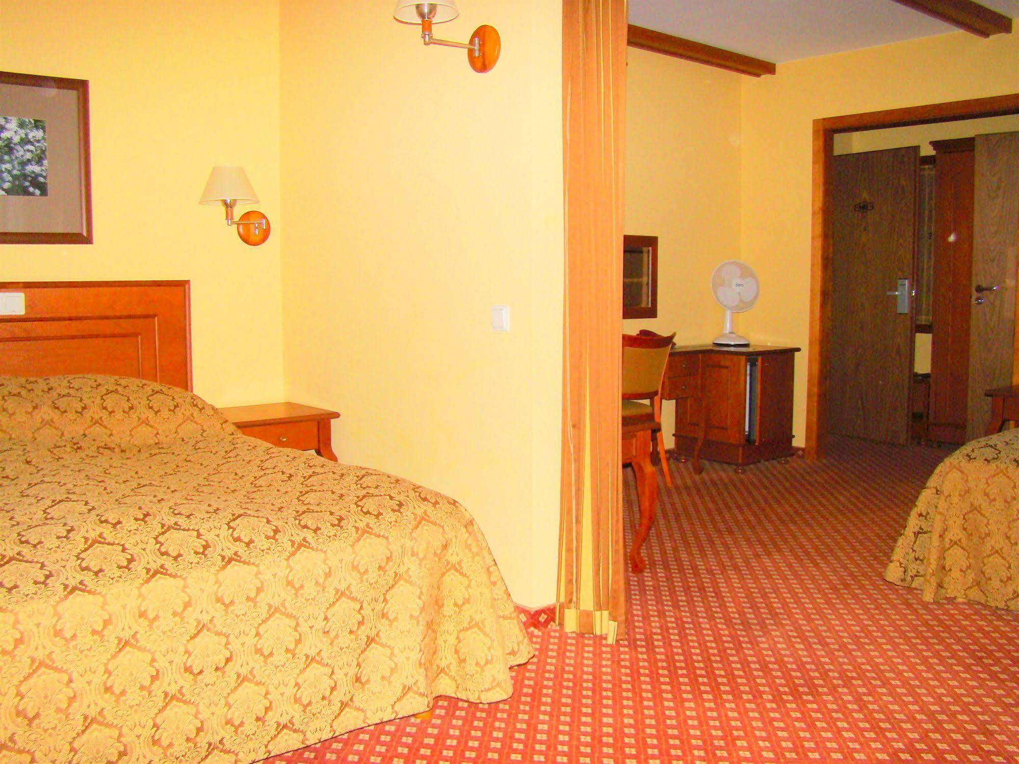 Jure Hotel Palanga Exterior photo